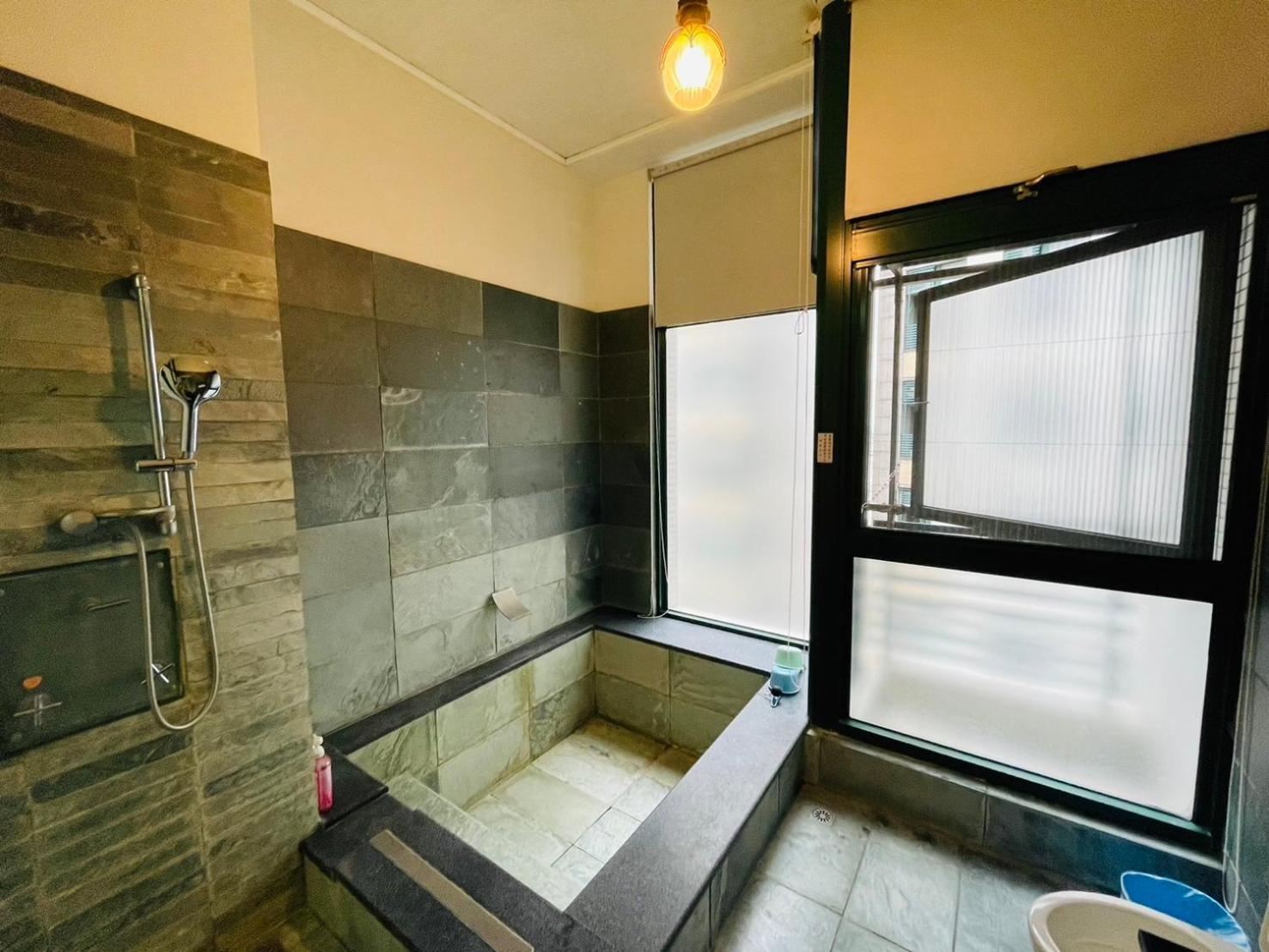 Chiuan Jia Hot Spring House Apartamento Jiaoxi Exterior foto